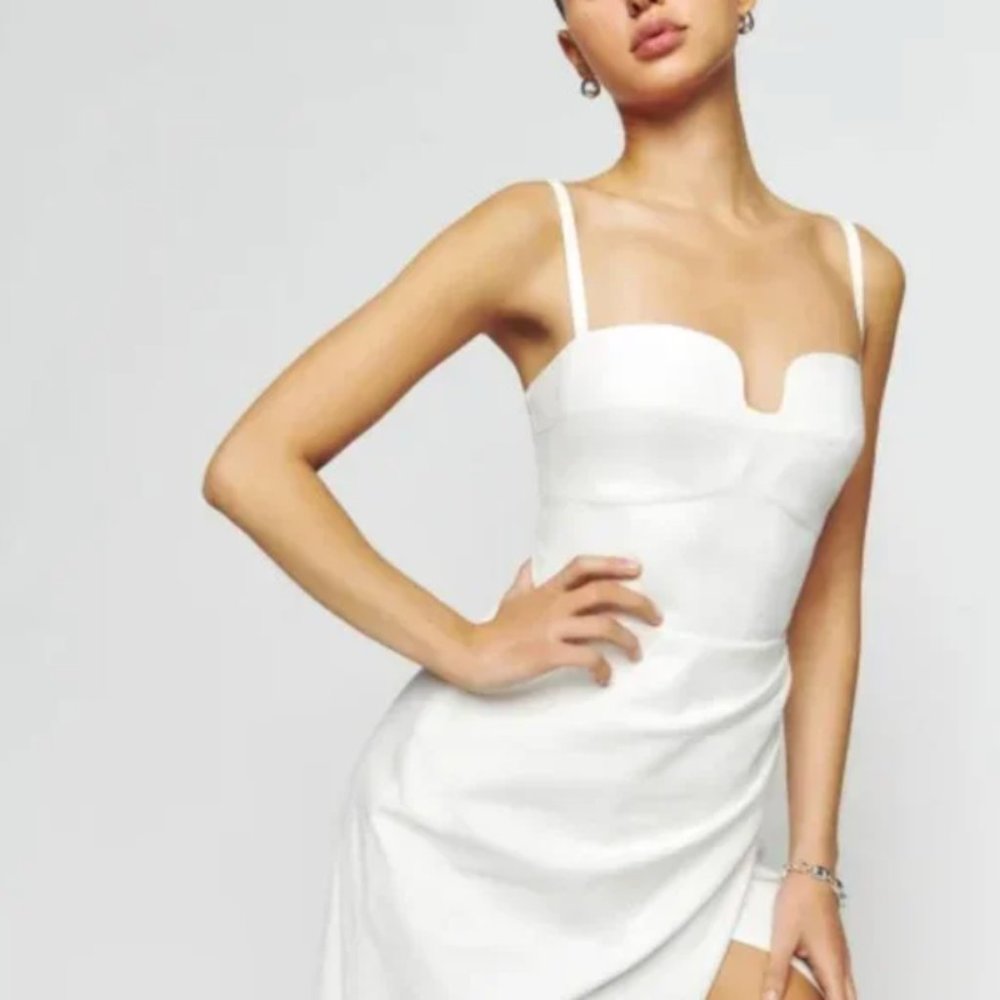 *ISO* Reformation Alfred Dress in 0, White